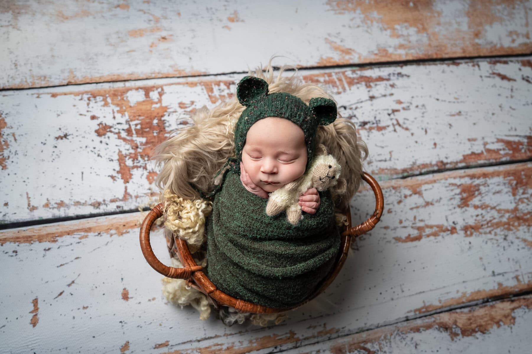 Cardif-newborn-photographer-08328-